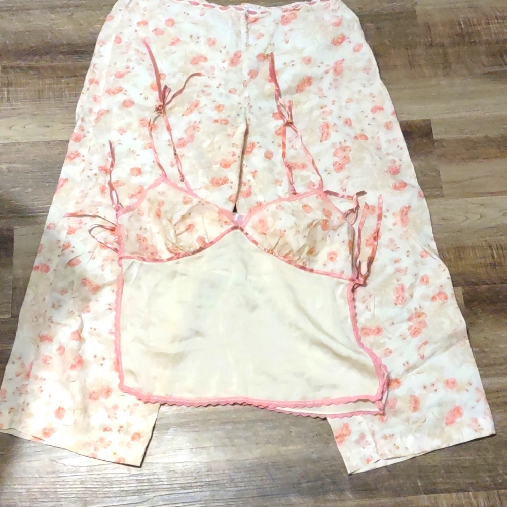 VS Sexy PJS